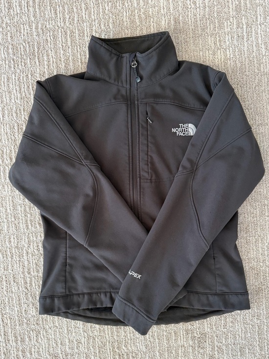 The North Face Jackets & Blazers - The North Face Apex Shell Jacket